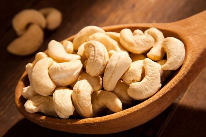 Cashewnötter ökar testosteronnivåerna på grund av högt zinkinnehåll